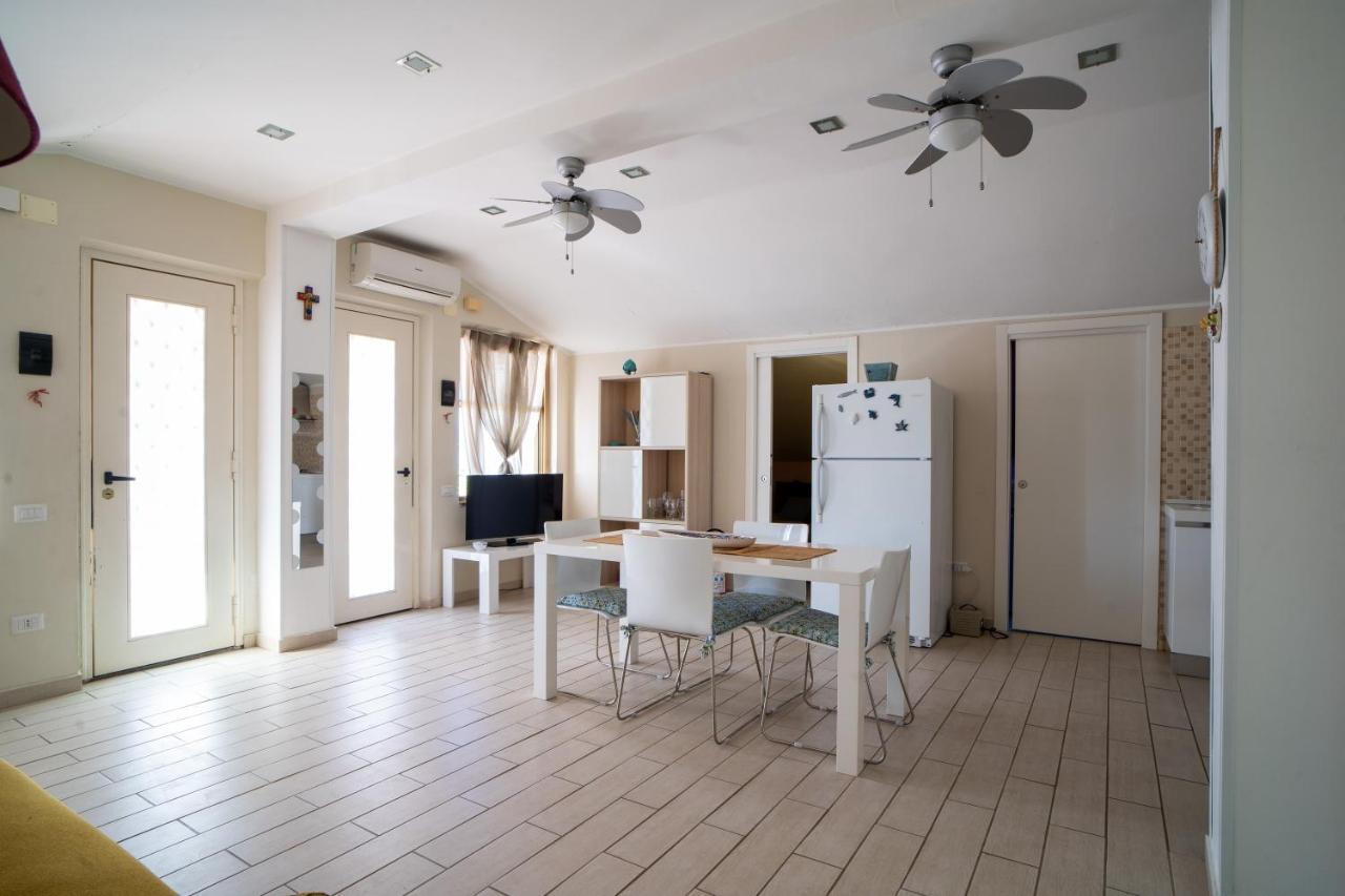 Casa Vacanza Giugio Giardini Naxos Exterior foto
