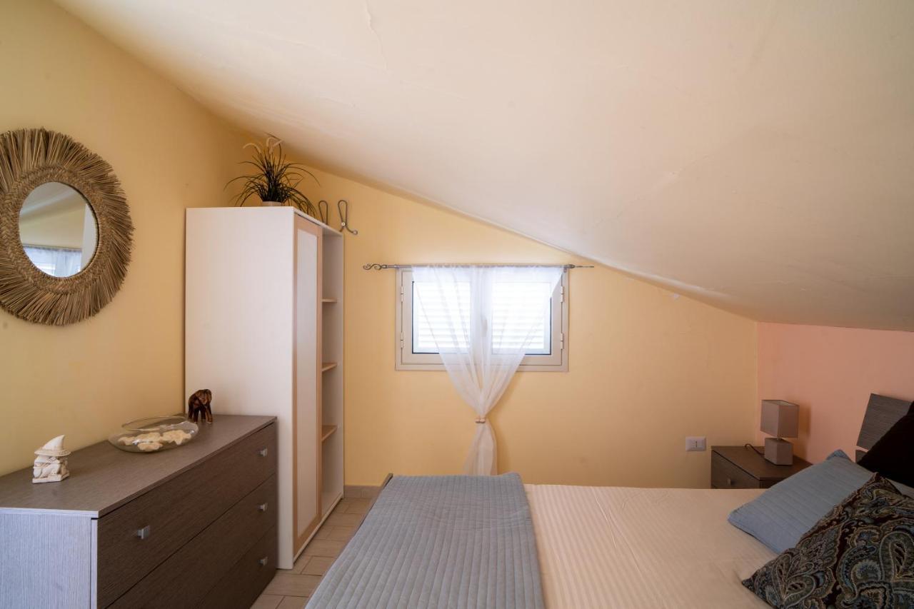 Casa Vacanza Giugio Giardini Naxos Exterior foto