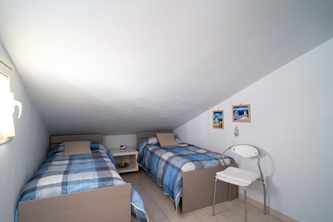 Casa Vacanza Giugio Giardini Naxos Exterior foto